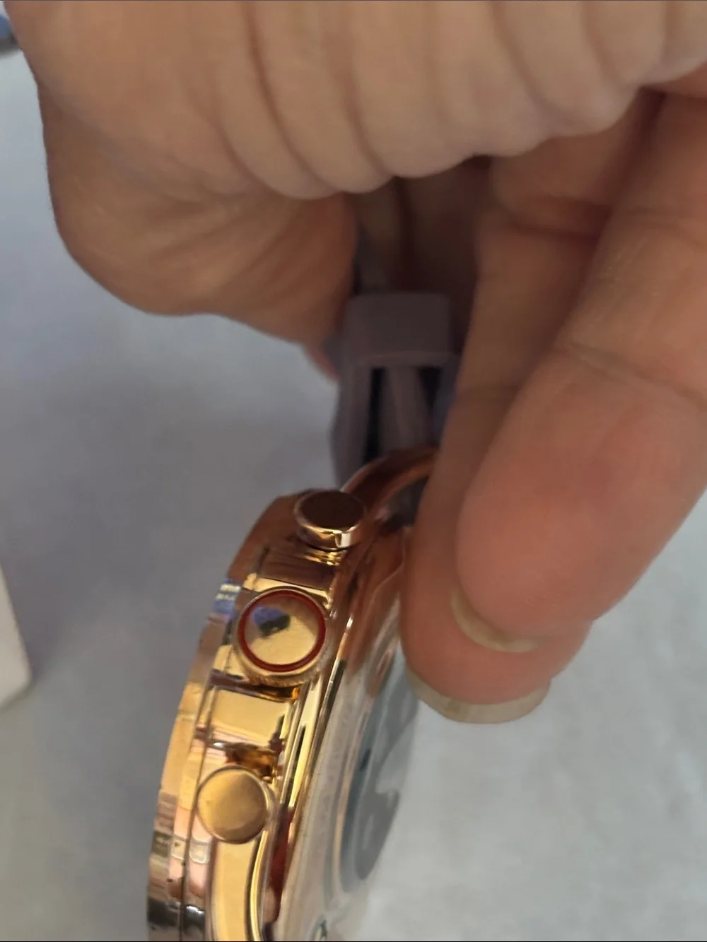 Smartwatch with Health & Activity Tracking